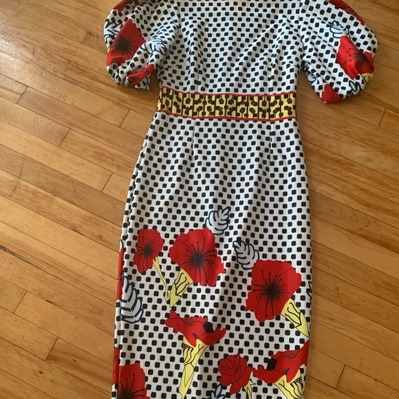 dress - Picture 2 of 7